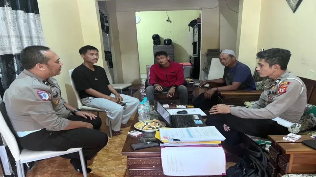 Keluarga Bobotoh Putri Desak Polisi Usut Tuntas Kasus Kecelakaan di Subang