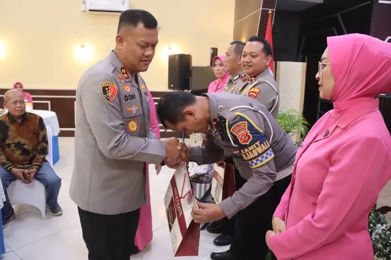 Sosok Ramah dan Disiplin, Ipda Harry Santoso Dipercaya Jabat Kanit Regident Satlantas Polres Pangandaran