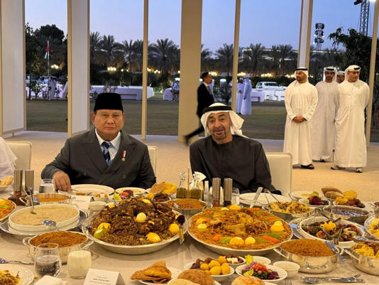 Prabowo and MBZ Break Fast Together in Abu Dhabi, Reinforcing Indonesia–UAE Strategic Partnership